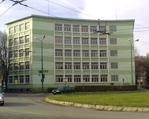 Ou-diustabanov.jpg